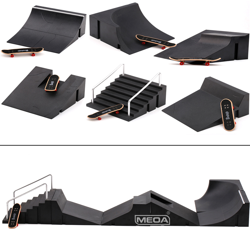 Board Game Kata Kata - Black Finger Skateboard Training Games Scene