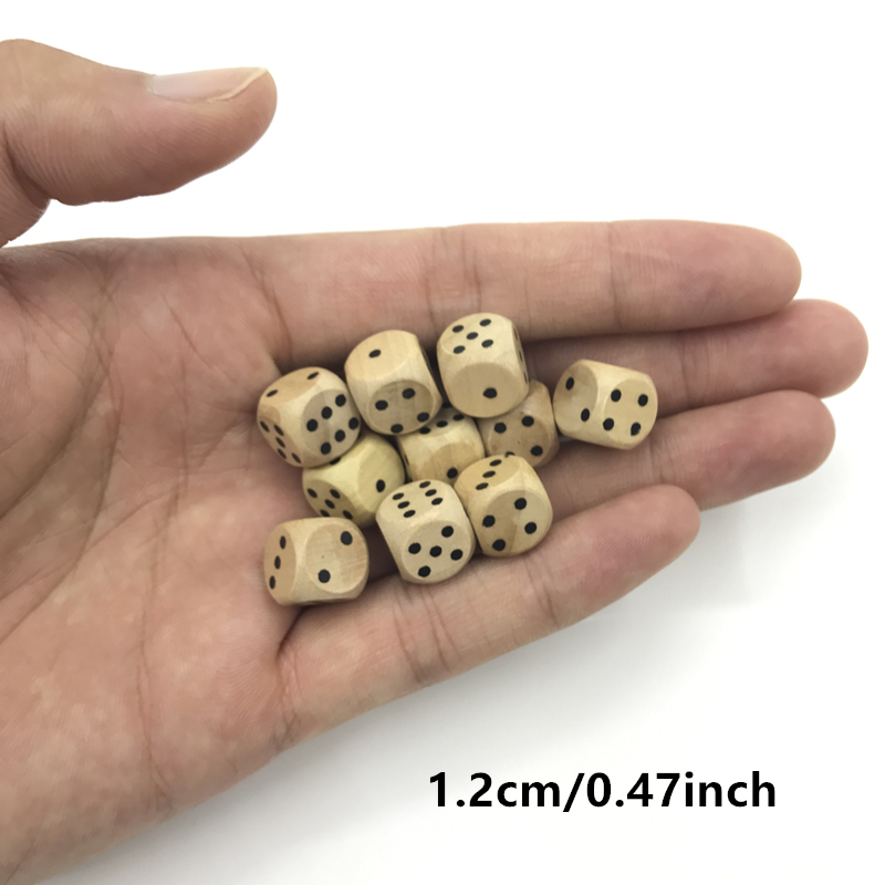 Novo pacote com 100 dados D6 p - Dice Tower Wooden avaliação e preço